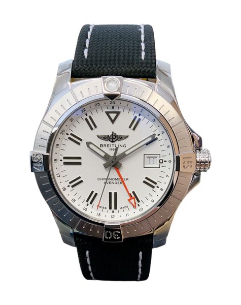 Breitling Avenger Automatic 43 A32397